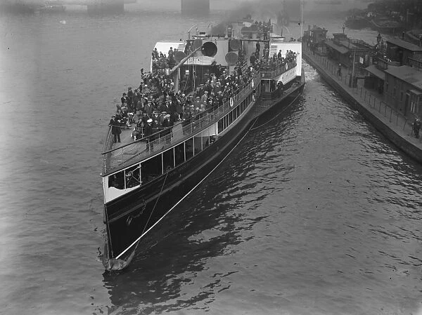 Popular steamboats commence summer sailing. The Royal Sovereign the first paddle