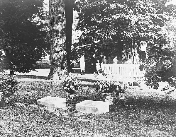 President Hardings last resting place The Harding family plot in the cemetery at Marion Ohio