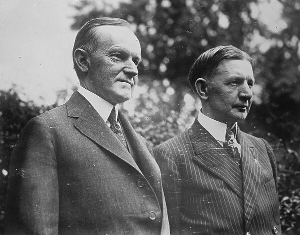 The President and the Vice President of the USA. President Coolidge ( left ) has