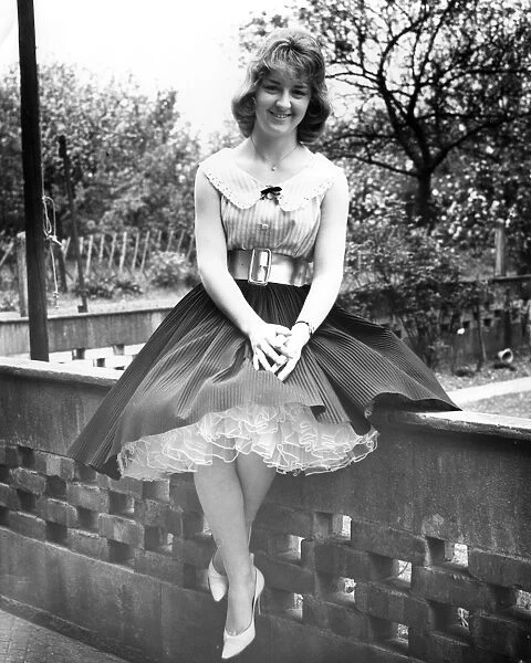 Pretty young Wendy Hunt from Welling, Kent. May 1960