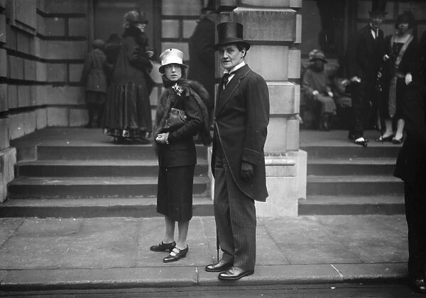 Private view day at the Royal Academy. Mr and Mrs Henry Ainley. 30 April 1926