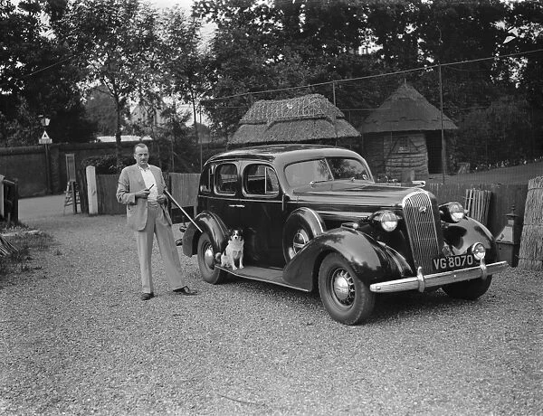 R W Farman, North Walsham. 1937 Reed Thatching in Norfolk. Mr R. W. Farman