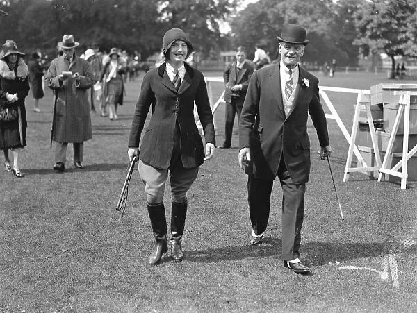 Ranelagh ladies sports. Miss Poulton White and Sir George Hastings. 7 June 1930