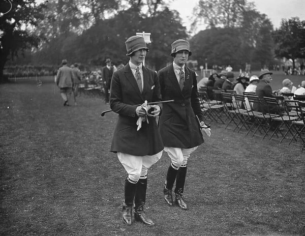 Ranelagh Mounted Sports Miss M Machin and Miss B Machin 1926