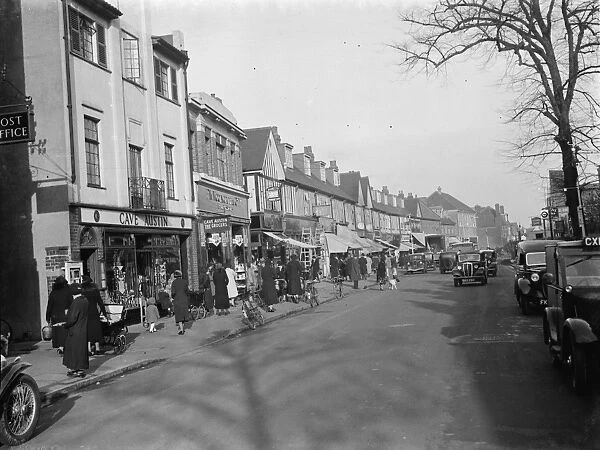 Road repair on Orpington High Street, Kent. 1938