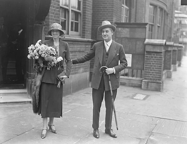 Saturdays interesting stage wedding. Mr Leslie Faber was married to Miss Gladys