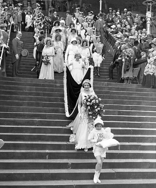 At Scarborough, Yorkshire, the procession of the Yorkshire Rose Queen ( Miss Mabel