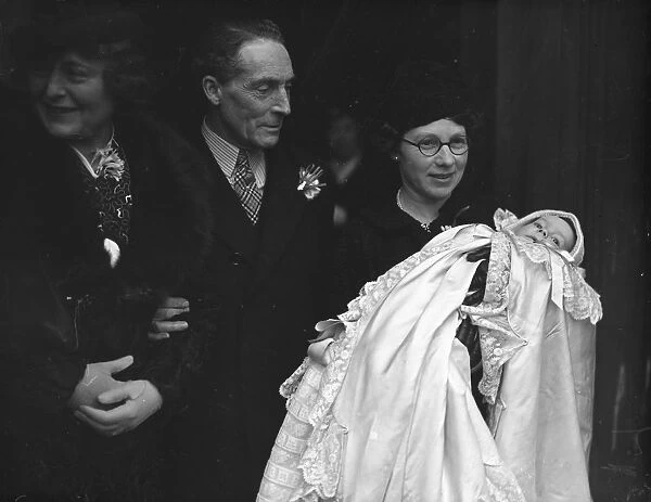 Sir Edward and Lady Stracey and their infant daughter, after the latterss christening