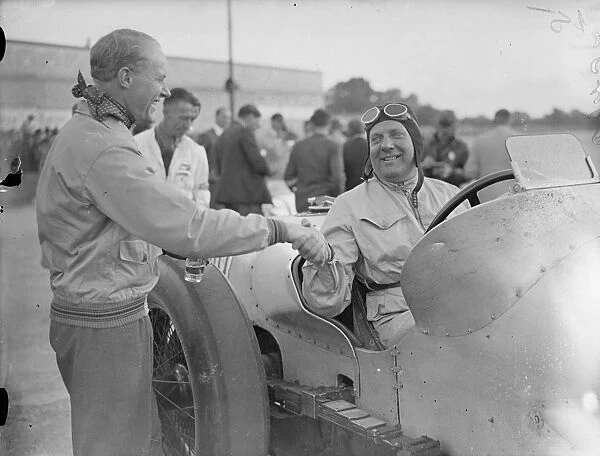 With Sir Malcolm Campell acting as starter, the first 500km race took place at Brooklands