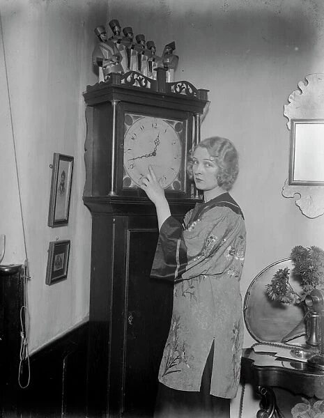 The sleeping beauty at home. Miss Eve Grey. 29 November 1929