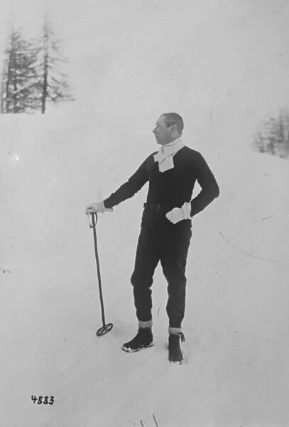Society at St Moritz. Baron de Meyer at St Moritz. 9 February 1926