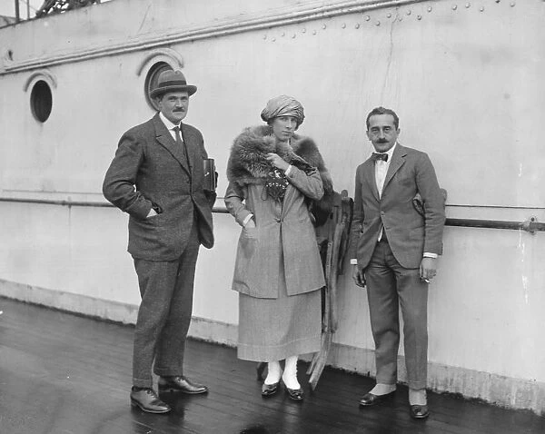 The SS Imperator arrives at Southampton Ernest G Schiff, American banking magnate