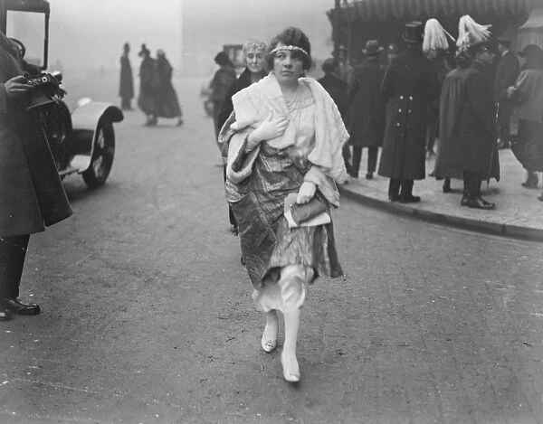 State Opening of Parliament. Mrs Hamilton Wedderburn arriving. 13 February 1923