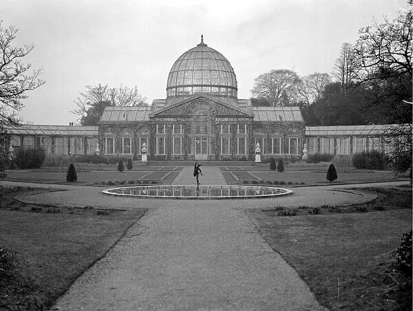 Syon Park, Brentford, seat of the Duke of Northumberland. The Great Conservatory
