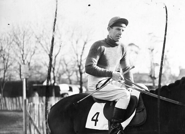 T. Maher, a leading National Hunt and steeplechase jockey. 15 December 1946