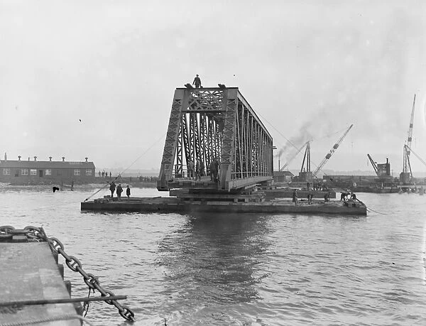 Tilbury, 450 tons road bridge, constructed by the Cleveland bridge and engineering co ltd