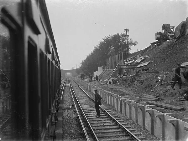A train passing through the newly constructed Albany Park Station. 1935