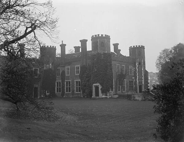 Tudor mansion for Sir Stephen Lennards Canadian bride. Wickham Court, Kent