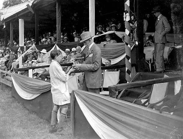 Tunbridge Wells Show. President and prize giving the Marquis Abergayemmey. 1934