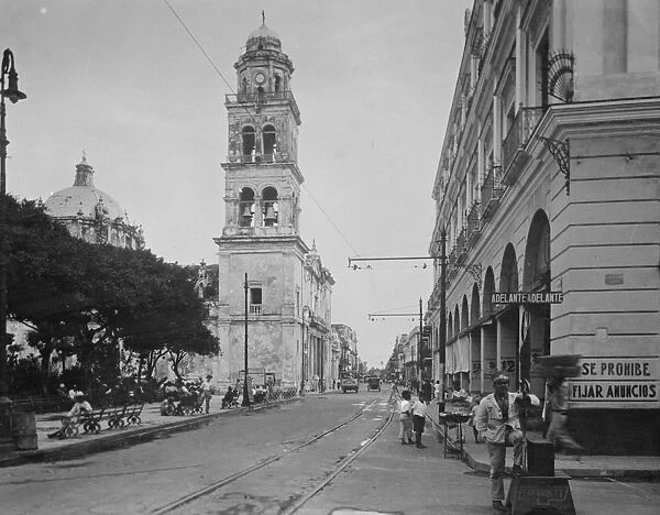 Veracruz, Mexico; Calla Independencia, the main business street showing the Tower