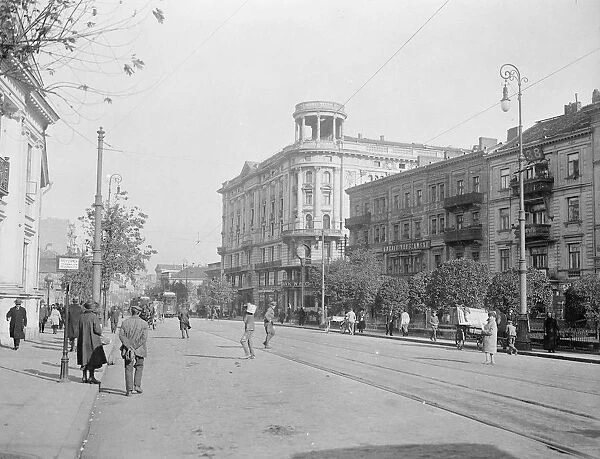 Warsaw Poland One of Warsaws main streets. Hotel Bristol is in the middle 25