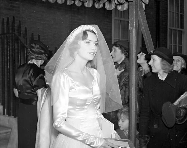 Wedding of Count John De Bendern and Lady Patricia Douglas at Brompton Oratory 27