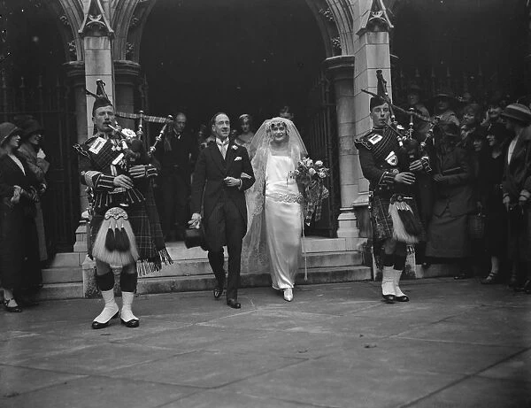 Wedding of the Earl of Galloway and Miss Philippa Wendell. The wedding of the Earl of Galloway