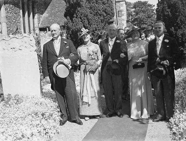 The wedding of Guy Farr and Miss Stacey in Crayford, Kent. A family shot. 1939