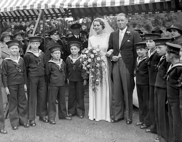 Wedding of Lieut Commander Charles Stevens and Miss Ellen Grace Garland Edwards in