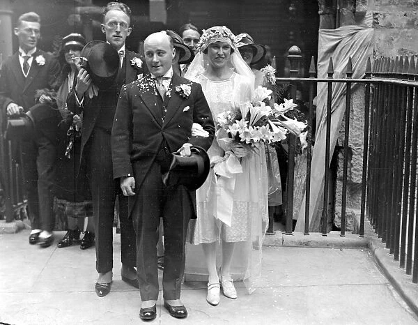 Wedding of Mr Clifford Morgan and Miss Mulreardy at the Temple Church, London. 3