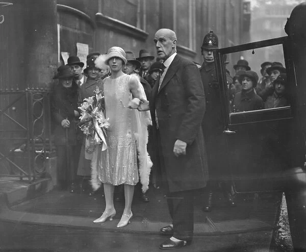 Wedding of Mr W Leslie Farrer and Miss Marjorie Pollock at the Church of St Margaret Lothbury
