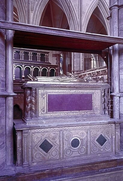 Wesminster Abbey (Royal effigies and tombs)