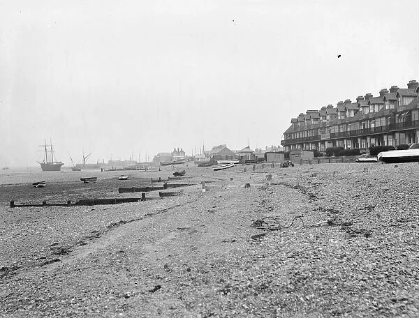 Whitstable, West Beach 1925