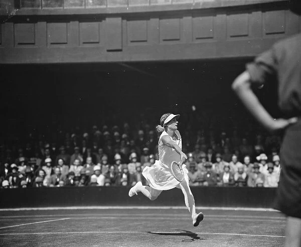 Wimbledon lawn tennis championships. Miss Colyer. 1 June 1929