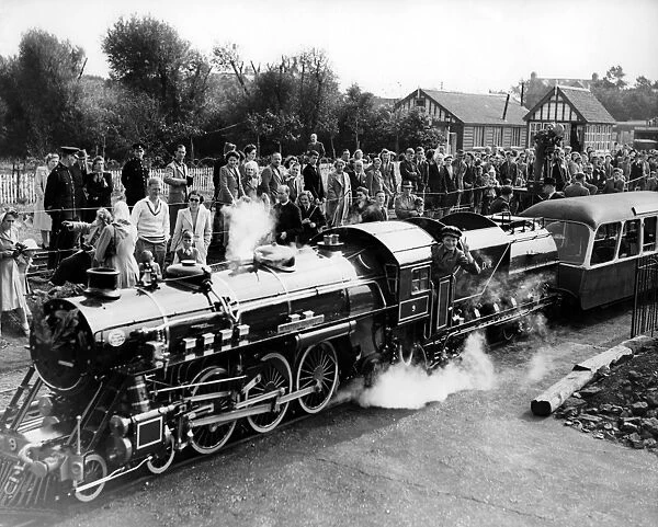 Winston Churchills grandson names a locomotive after his famous grandfather. Master Julian Sandys