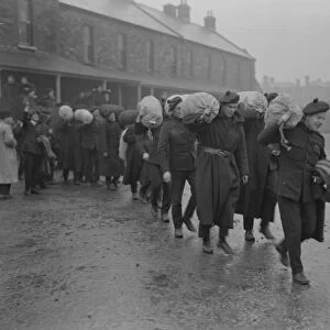 Auxiliaries arriving at Beggars Bush Barracks, Dublin for demobilisation 16 January