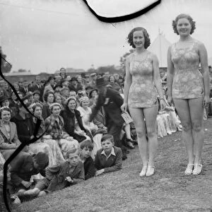The Bathing Girls at the Dartford Carnival in Kent. 1939