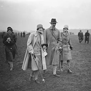 Beaufort Hunt point to point at Hazelton. Mrs Maurice Kingscote ( left ). 1928