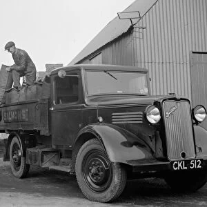 One of the delivery lorries from H Salmon, Coal and Coke Merchants, in Orpington