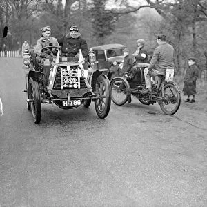 One entry gave it up in old crocks hill climb!. Ancient cars, none later than 1904