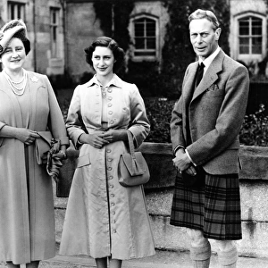 Family Picture at Balmoral Castle Scotland August 1951 Queen Elizabeth Queen Mother