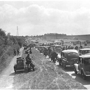 Good Friday traffic - This picture was taken about Mid day at Gorse Hill in Farningham