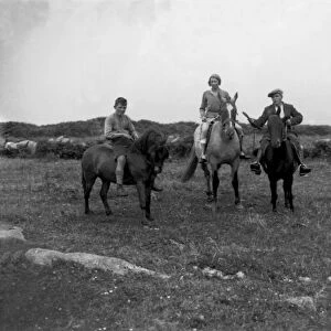 Horse riding (group). 1933