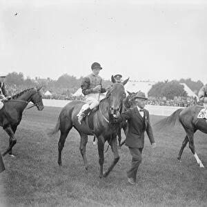 The Kings horse wins the Royal Hunt Cup at Ascot. Leading in the Kings horse