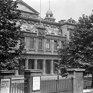 London. The Peoples Palace, now the Queens Building, QMLU (Queen Mary