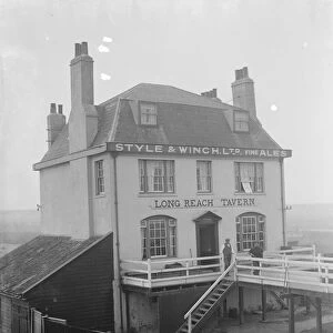 The Long Reach Tavern in Dartford, Kent. 1936