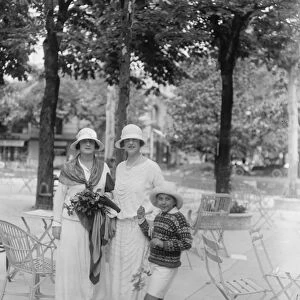 The Maharani of Pudokota with her son 1923