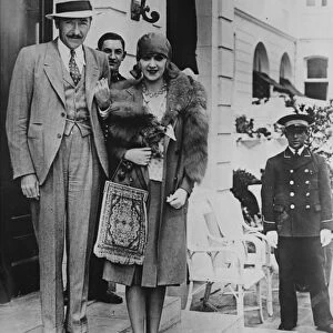 Mr and Mrs Adolphe Menjou at Le Touquet. 1 August 1929 Adolphe Jean Menjou