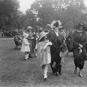 Mrs Elinor Glyn ( centre ) the famous novelist taking a walk in Hyde Park. 19 June 1922