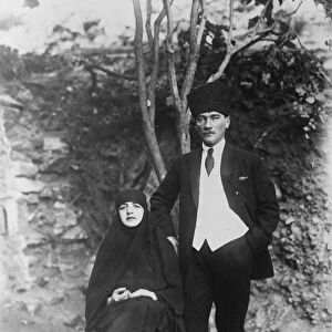 New portrait of Mustapha Kemal Pasha and his wife, Latife Hanen. 4 September 1923